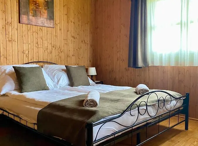 Pensiune Eszter-haz 3*